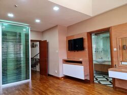 Jalan Sinar Bulan (D17), Terrace #485743801